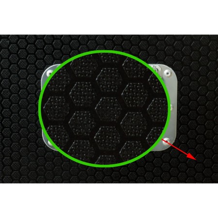 cable_case_surface_close-up.jpg