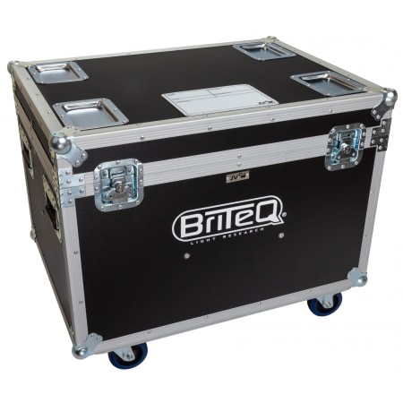 projector-case-3-front-5hr-close.jpg
