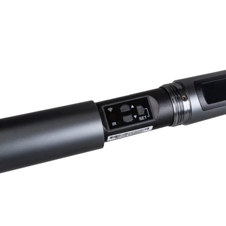 hf-pro-mic-close-up-ir.jpg