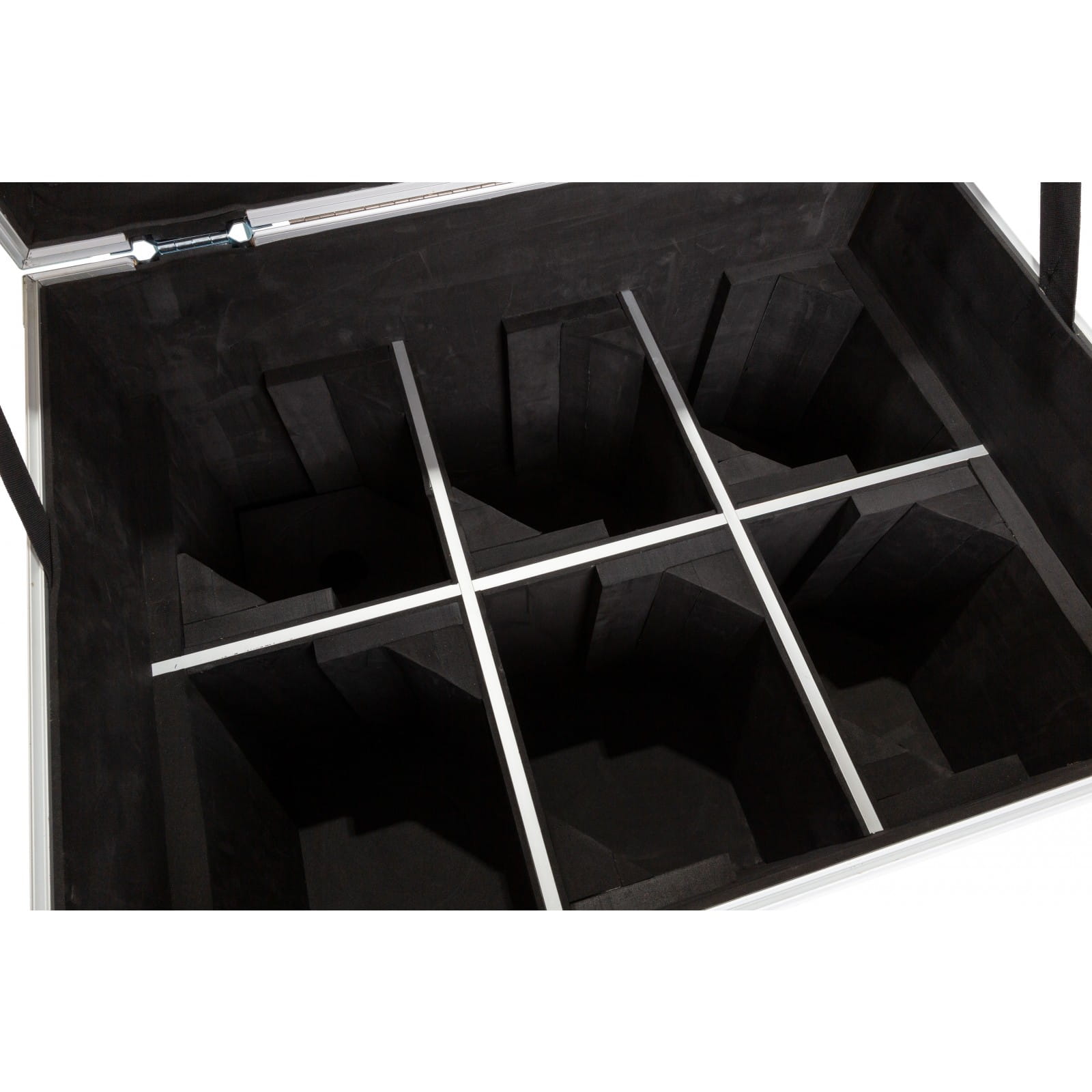 projector-case-3-close-up-1.jpg